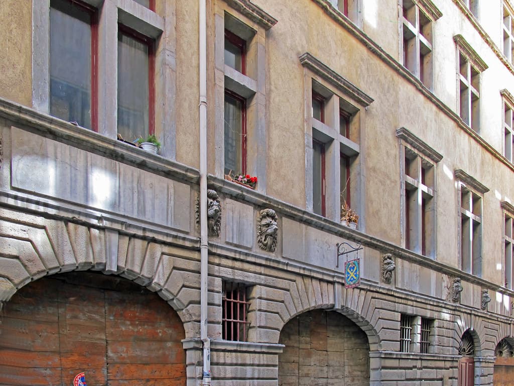 Tourisme La rue juiverie et ses maisons à Lyon 5 - Vieux Lyon